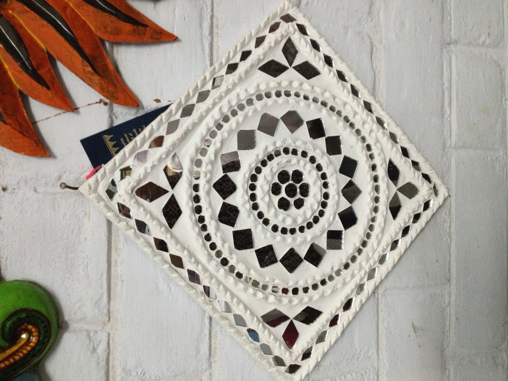 White mud art mirror design